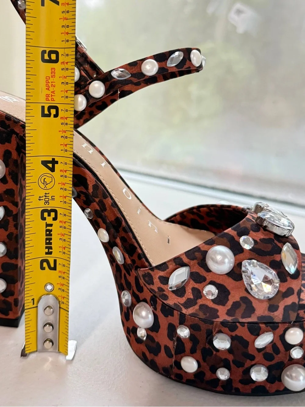 Gianni Bini Sandals Women Calvan Two Leopard Platform Jewel Dress Size 9 New